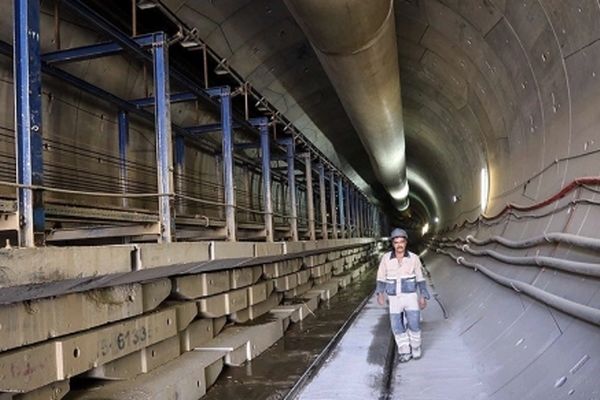 حفاری ۹ کیلومتر از خط ۳ قطار شهری مشهد به اتمام رسید