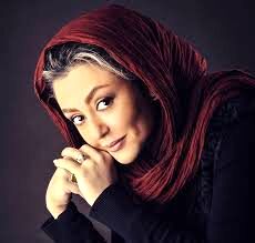 شقایق فراهانی با روپوش پزشکی