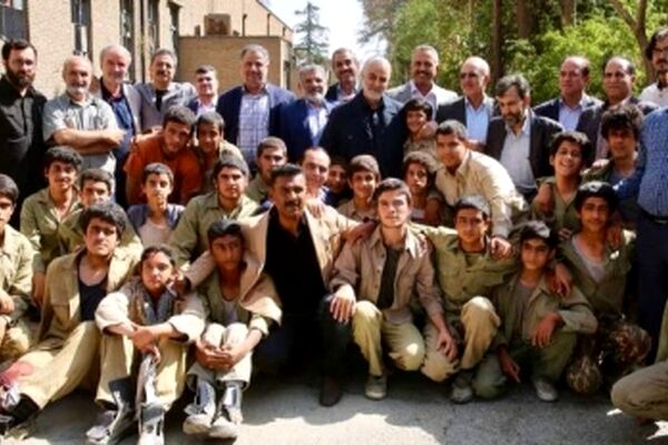 سردار سلیمانی در پشت صحنه یک فیلم