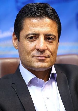 پُست فغانی برای علی کریمی