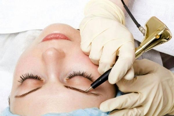 مزایا و معایب هاشور ابرو؛ آنچه باید در مورد هاشور ابرو بدانید