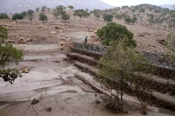 اجرای طرح های آبخیزداری برای کاهش اثرات خشکسالی در استان