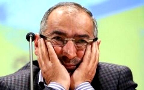 زیباکلام: همچنان اسرائیل را به رسمیت می‌شناسم