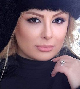«نیوشا ضیغمی» و همسرش در اکران فیلم «هشتگ»