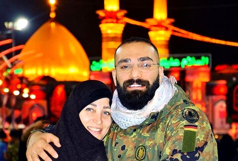 حمید صفت و مادرش در کربلا