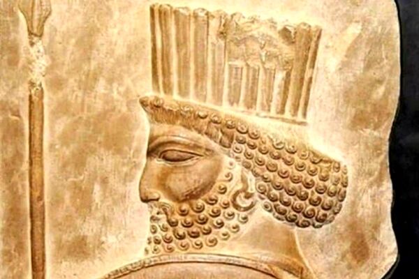 سردیس ۲۵۰۰ ساله هخامنشی در موزه ملی ایران رونمایی شد