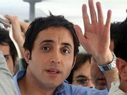 گریم حرفه‌ای امیرحسین رستمی در نقش زن جوان/ عکس