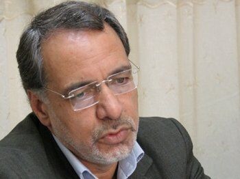 امروز نیازمند جریان سومی هستیم/ احزاب اصلاح‌طلب و اصولگرا خود را حامی دولت نمی‌دانند