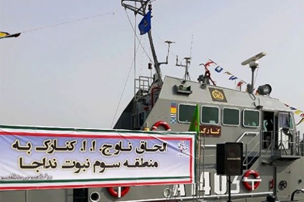 الحاق ناو موشک‌انداز «کنارک» به منطقه سوم نیروی دریایی ارتش