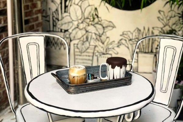 کافه‌ای در پایتخت کره که شبیه کارتون است!