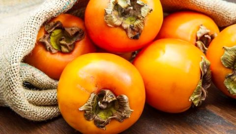 نحوه خشک کردن خرمالو به روش های ساده