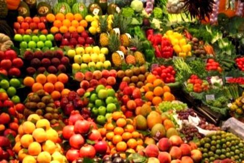 کاهش قیمت ارز بر میوه‌های وارداتی اثر بلند مدت دارد