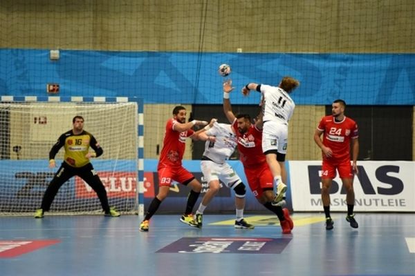 هندبال مشهد بازهم به رقابت های لیگ برتر نرسید