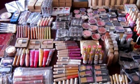 عوارض استفاده از محصولات آرایشی و بهداشتی تقلبی