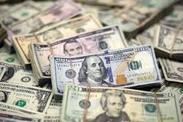الان وقت خریدن دلار است یا فروحتن آن؟