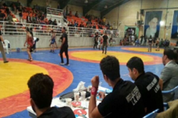 برگزاری مسابقات کشتی آزاد جوانان استان در خانه کشتی مشهد