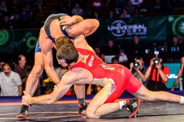 فدراسیون کشتی روسیه، ایران را تهدید کرد