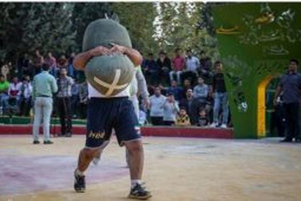 پایان مسابقات قویترین مردان ایران در مشهد