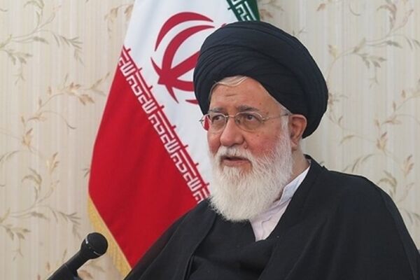 امام جمعه مشهد: حضرت رقیه(س) نقشی بنیادین در تحقق انقلاب سیدالشهدا(ع) دارد