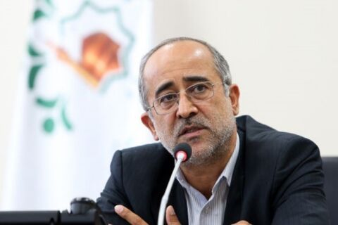 شورای شهر همچنان به ماندن تقی‌زاده خامسی امیدوار است