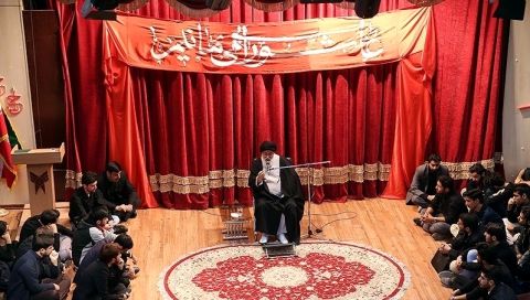 نباید بگذاریم ‌بازار فساد و ابتذال در شهر حاکم شود‌ / دشمن می‌خواهد مشهد را از قداست بیندازد