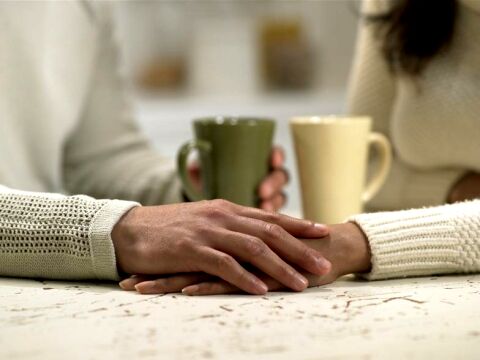 7 خصوصیت خانم‌ها که مردها را شیفته خود می‌کند