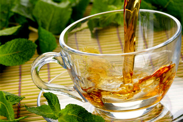 متفاوت ترین کاربردهای چای در خانه