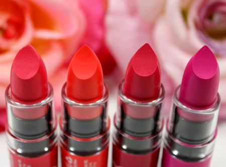 رژ لب سالم چه ویژگیهایی دارد؟