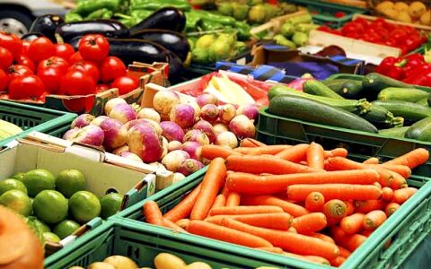 دلار بازار محصولات کشاورزی را بهم ریخت