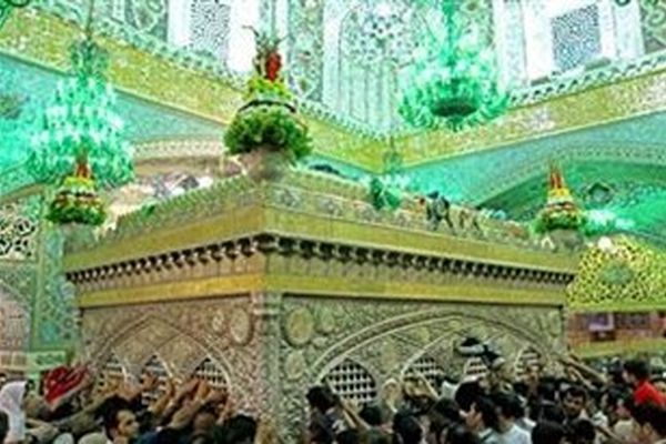 تشرف گروهی از شیعیان جنوب لبنان به‌حرم رضوی