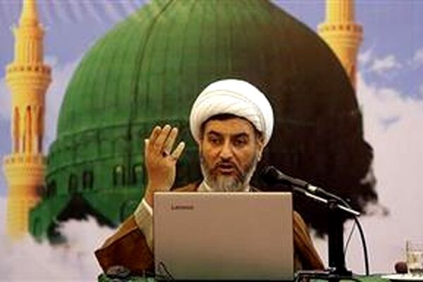 کربلا نماد تقابل حق و باطل است
