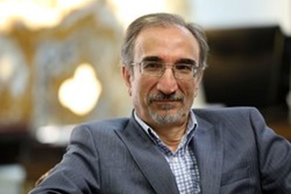 استعفای شهردار شایعه است/ اجماع بر ماندن تقی‌زاده خامسی است