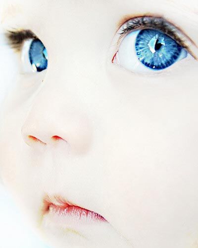 همه چشم آبی ها یک پدر دارند