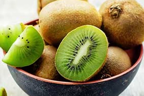 این میوه را حتما با پوست بخورید