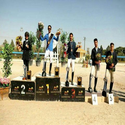 بهزادیان: برای پیشرفت، مشهد را به تهران ترجیح می دهم