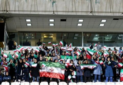 آزادی برای بانوان آزاد شد / ثانیه ها برای حضور بانوان در دیگر ورزشگاه ها به شماره افتاد