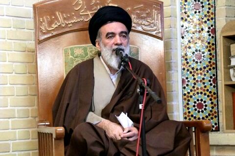 دشمن از دانشجوی انقلابی و تأثیرگذار می ترسد