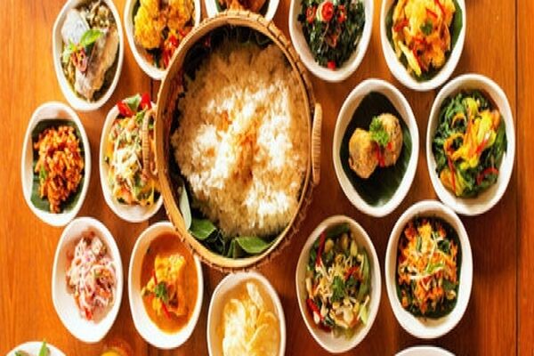 توصیه‌های امام رضا(ع) در مورد آداب غذا خوردن