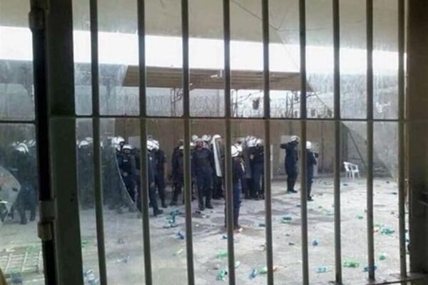مسموم شدن ۳۰ کودک در زندان‌های رژیم آل خلیفه
