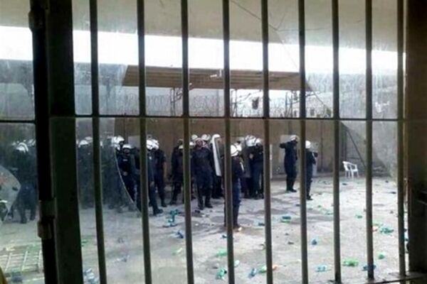 مسموم شدن ۳۰ کودک در زندان‌های رژیم آل خلیفه