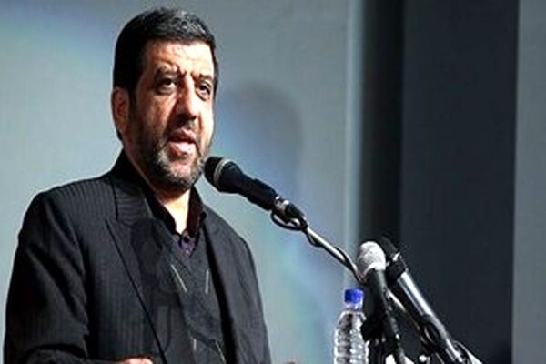 خواص، بدون آسیب وابستگی قدرت و ثروت نتوانستند وظایفشان را انجام دهند