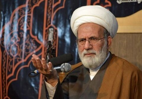 امام جمعه موقت مشهد: گرانفروشی برخی فروشندگان چه ارتباطی به تحریم دارد؟