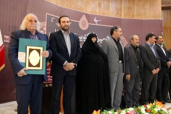 شاعر نیشابوری برگزیده ششمین کنگره بین‌المللی شعر بانوان عاشورایی