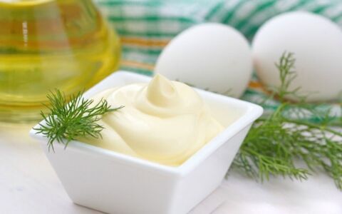 طرز تهیه سس مایونز خانگی سالم و خوشمزه