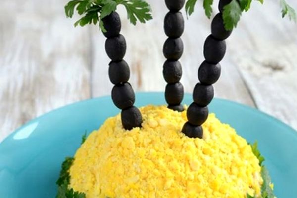 تزیین سالاد الویه در مدل های مجلسی و زیبا