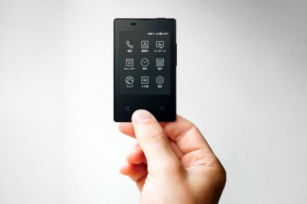 باریک ترین گوشی دنیا، به ضخامت یک کارت ویزیت!