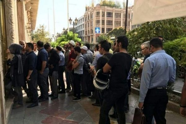 تغییر شرایط تحویل ارز اربعین در مرز مهران