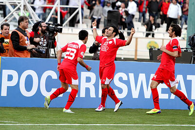 پرسپولیس صعود کرد