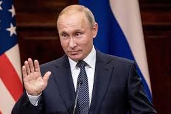 پوتین، بولتون را آچمز کرد