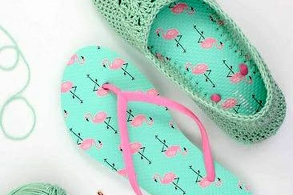 تبدیل یک صندل تابستانی به پاپوش زمستانی